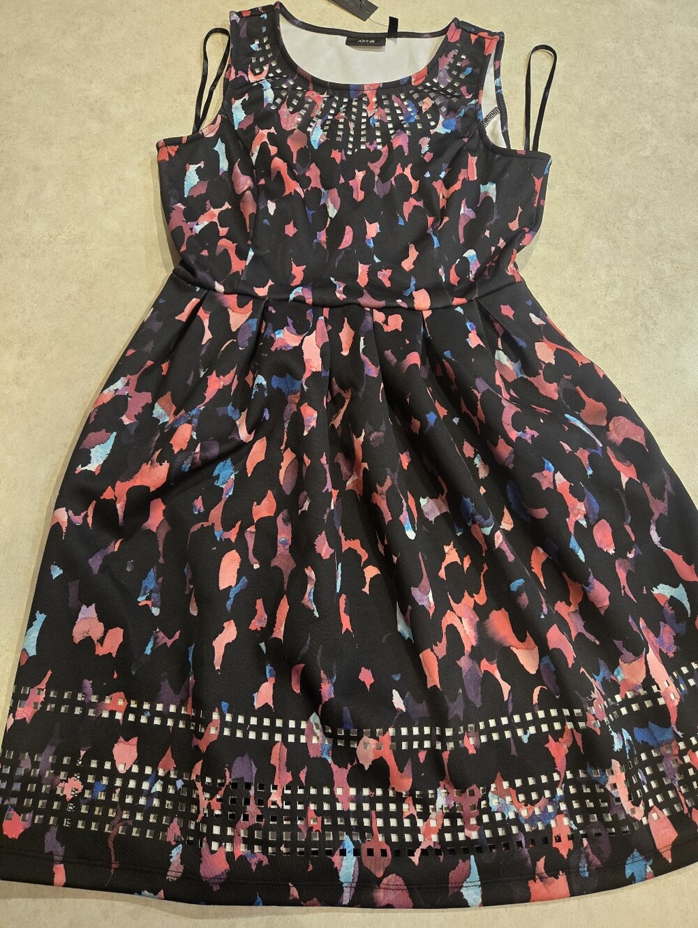 APT. 9 Dress Size Medium